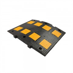 苏识 橡胶欧式二合一减速带 XR-XJJSD 单块尺寸500×600×30mm 含黄色减速带×1+黑色减速带×1 约13kg 2块/组 组